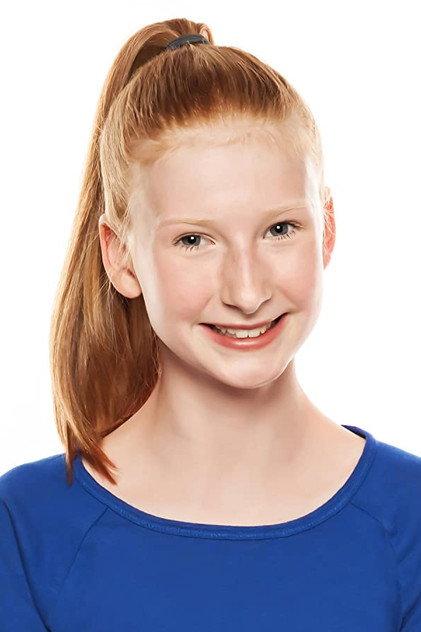 Nadia Tonen - Actor Profile Photo