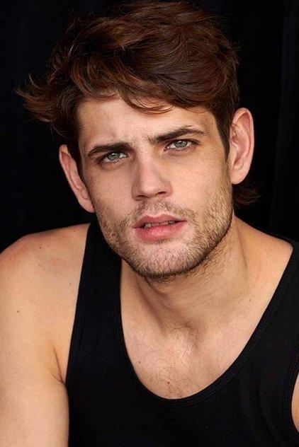 Alberto Olmo - Actor Profile Photo