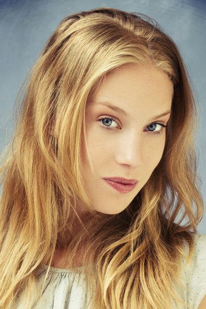 Aneta Krejčíková - Actor Profile Photo