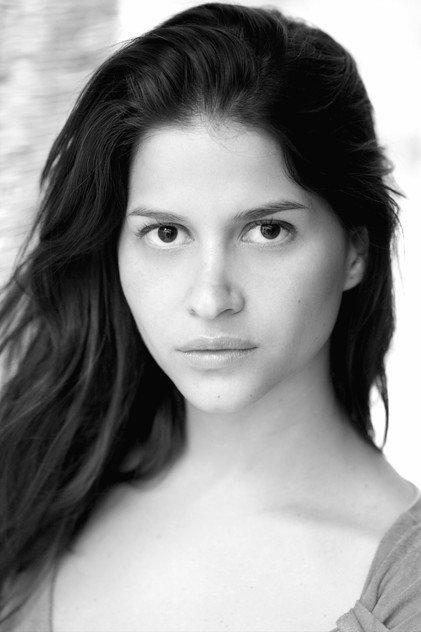 Alondra Salinas - Actor Profile Photo