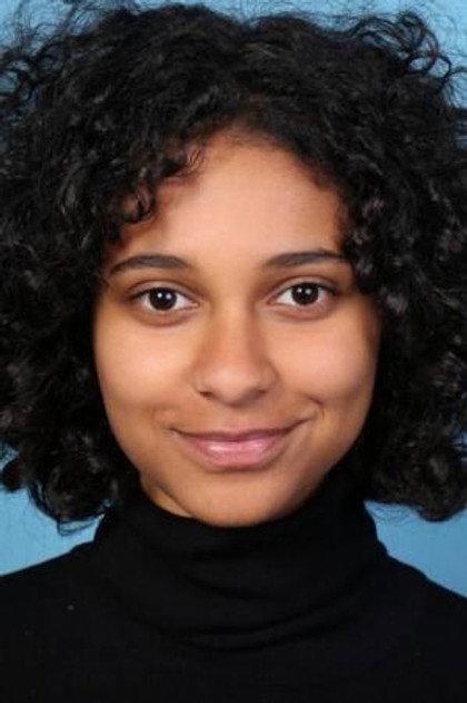 Safinaz Sattar - Actor Profile Photo