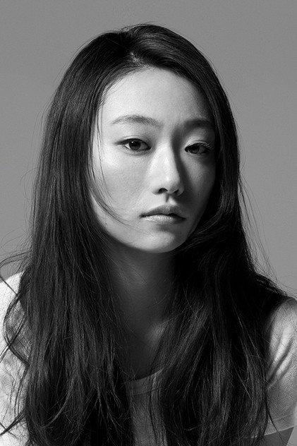 Hanae Kan - Actor Profile Photo