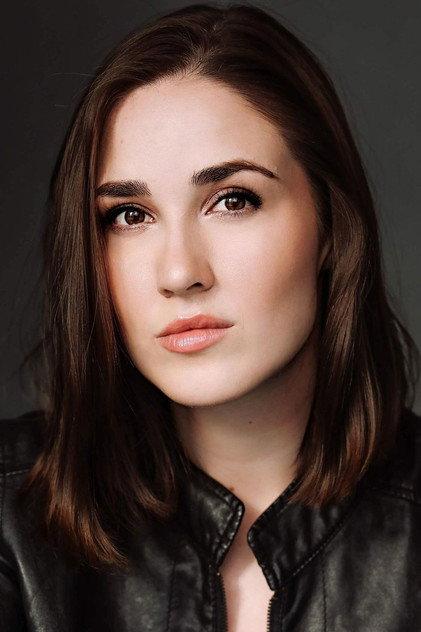 Sophie Bastelle - Actor Profile Photo