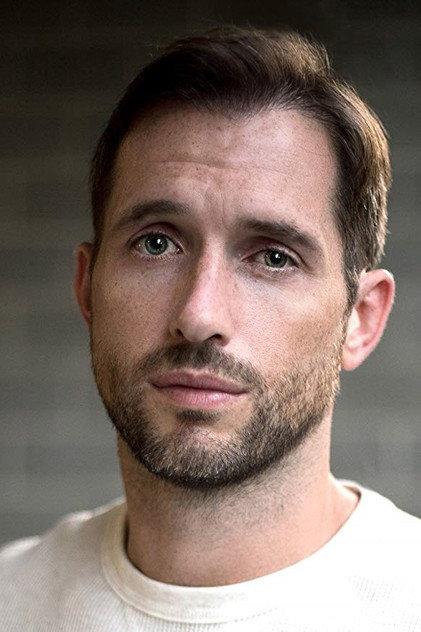 Justin Fischer - Actor Profile Photo