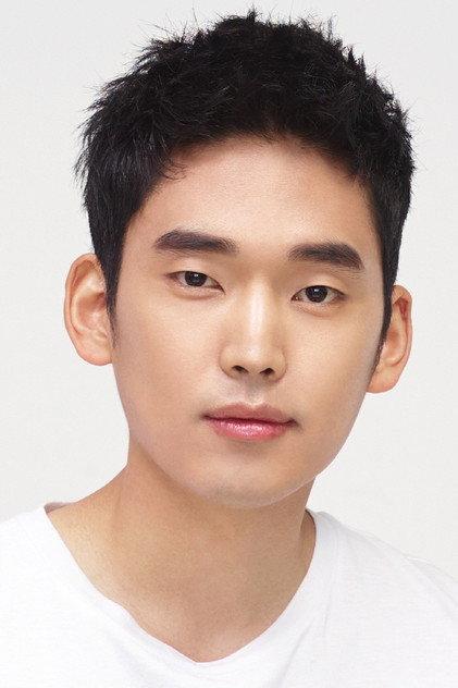 Choi Jun-young - Actor Profile Photo
