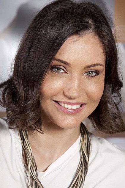 Daniela Nane - Actor Profile Photo