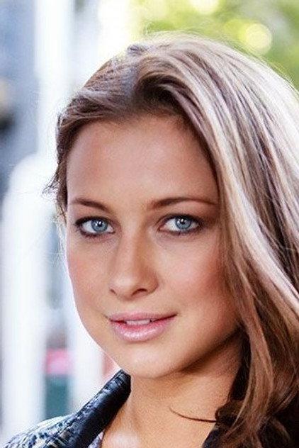 Romy Poulier - Actor Profile Photo