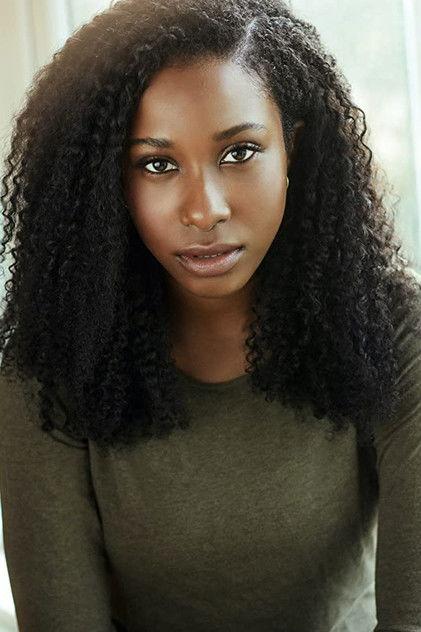Naika Toussaint - Actor Profile Photo