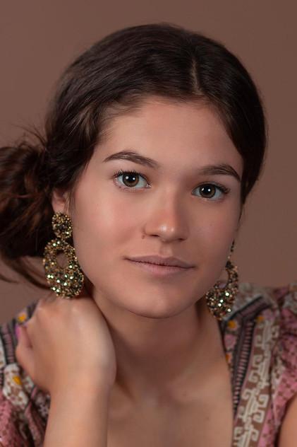 Mégane Proulx - Actor Profile Photo