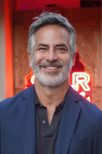 Guillermo Zapata - Actor Profile Photo
