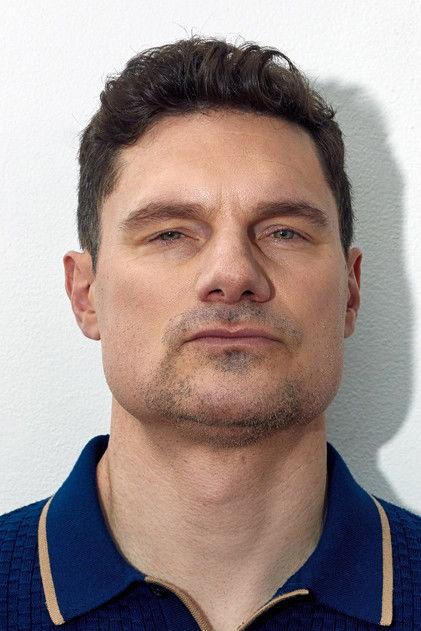 Flula Borg - Actor Profile Photo