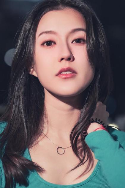 Uki Law - Actor Profile Photo