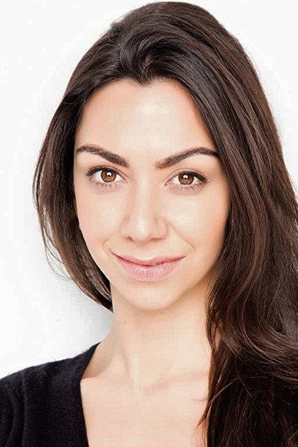 Danielle Ryan - Actor Profile Photo