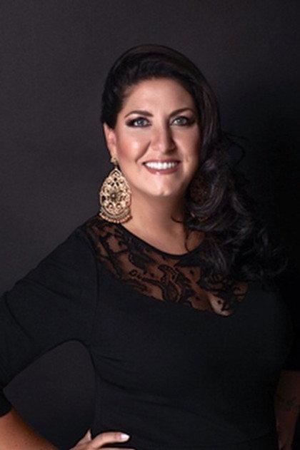 Anna Pirozzi - Actor Profile Photo