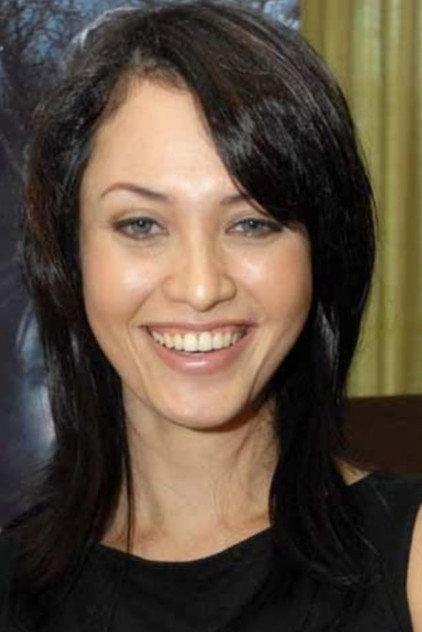 Laura Antoinette - Actor Profile Photo
