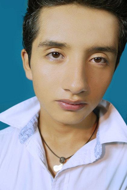 Luis Eduardo Reyes Mundo - Actor Profile Photo