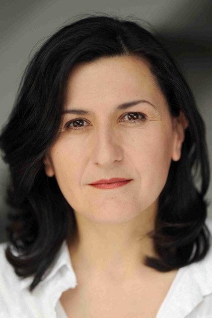 Şiir Eloğlu - Actor Profile Photo