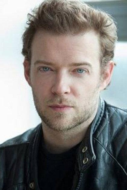 Mac Fyfe - Actor Profile Photo