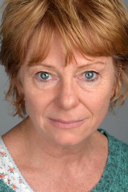 Karen Henthorn - Actor Profile Photo
