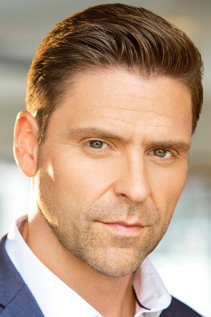 Andrew Lukich - Actor Profile Photo