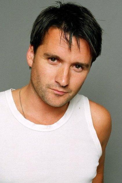Alastair Mackenzie - Actor Profile Photo