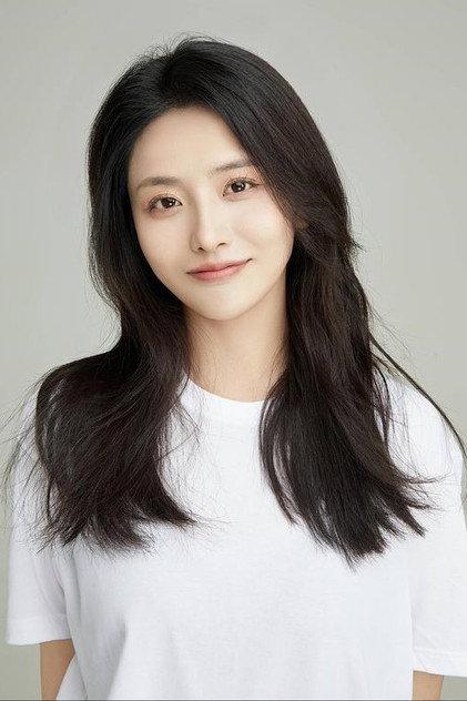 Joy Zhang - Actor Profile Photo