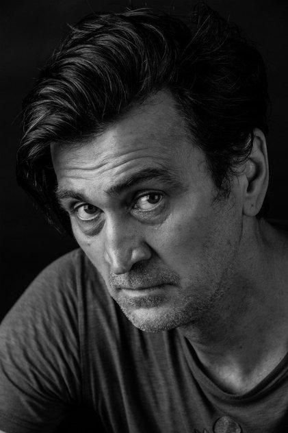 Daniel Vivian - Actor Profile Photo