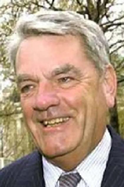 David Irving - Actor Profile Photo
