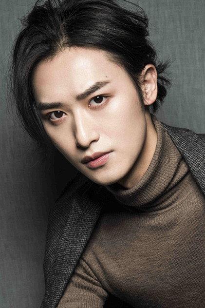 Hu Xiaoling - Actor Profile Photo