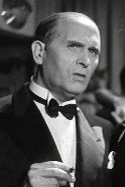 Victor Vina - Actor Profile Photo