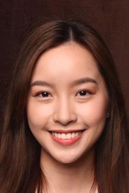 Dew Yanawee Smakkamai - Actor Profile Photo