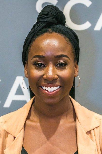 Sasha Compère - Actor Profile Photo