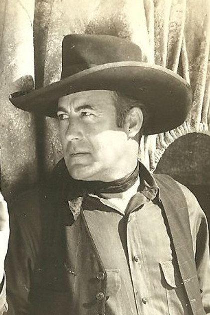 Carl Mathews - Actor Profile Photo