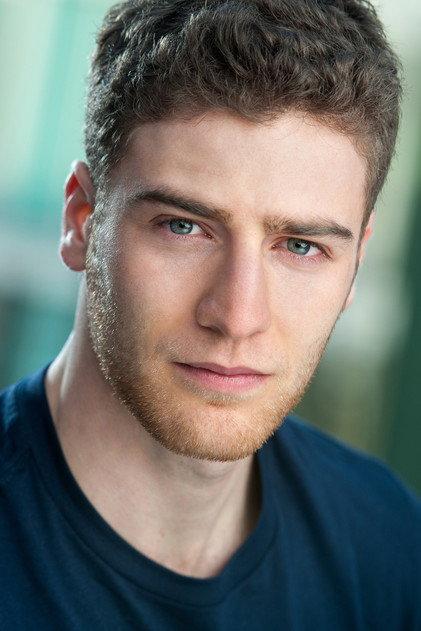Ian Niles - Actor Profile Photo