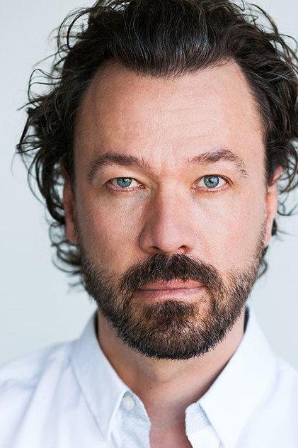 Steve Pilarezik - Actor Profile Photo