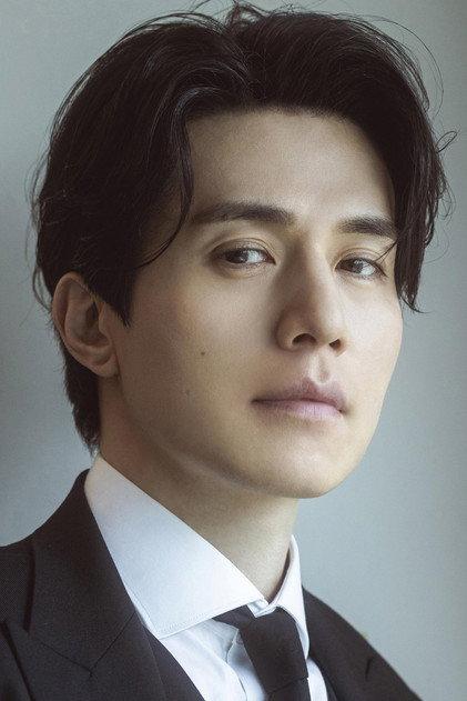 Lee Dong-wook - Actor Profile Photo
