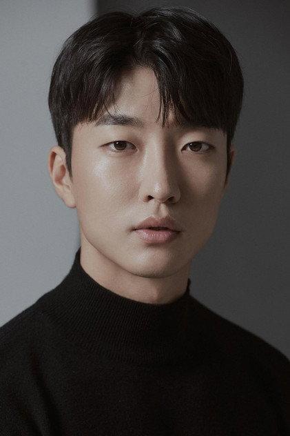 Kim Seong-soo - Actor Profile Photo