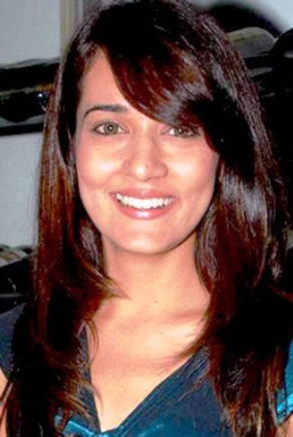 Neha Jhulka - Actor Profile Photo