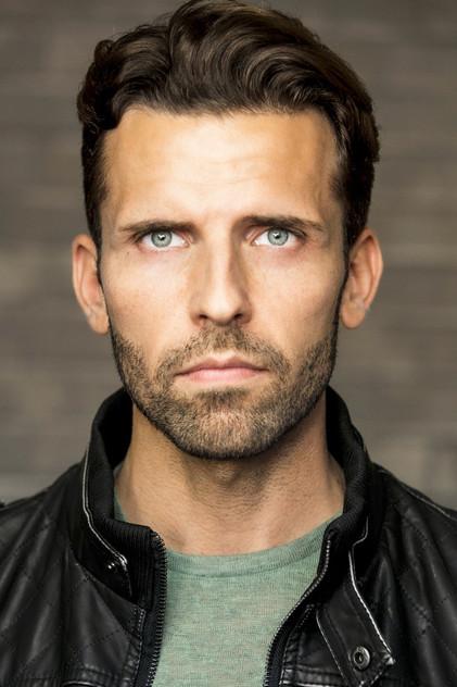 Benjamin Schnau - Actor Profile Photo