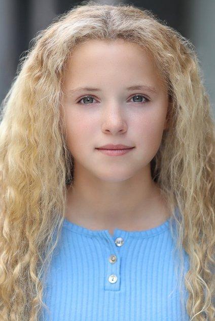 Cameron Seely - Actor Profile Photo