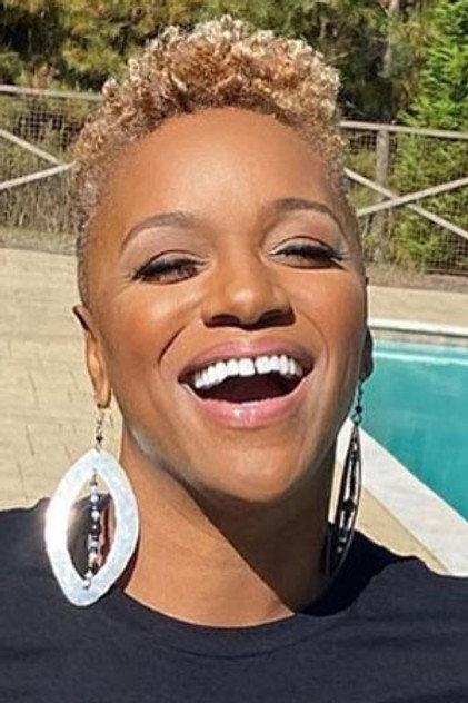 Montsho Eshe - Actor Profile Photo