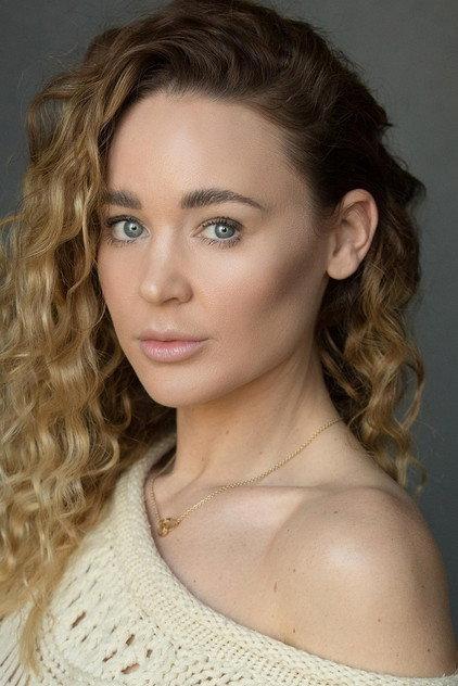Kelly Rian Sanson - Actor Profile Photo