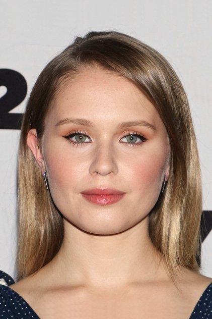 Eliza Scanlen - Actor Profile Photo
