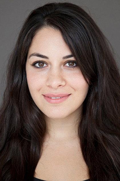 Ezgi Tombul - Actor Profile Photo