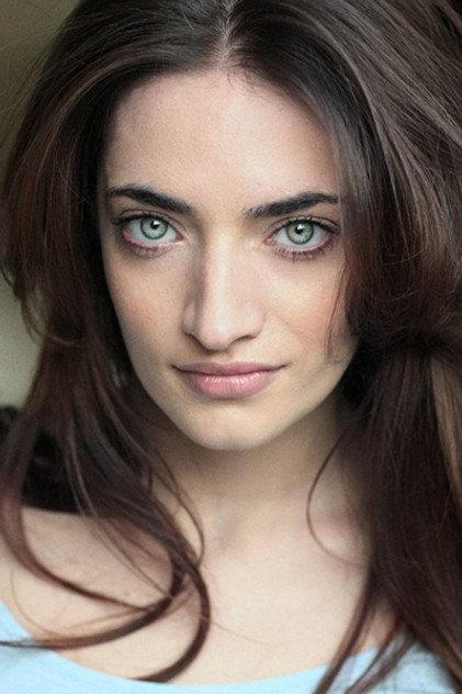 Anabel Kutay - Actor Profile Photo