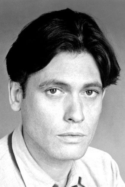 Jon Finch - Actor Profile Photo