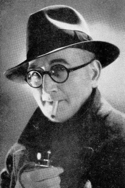 Marcel Simon - Actor Profile Photo