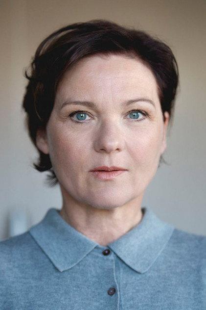 Annette Mayer - Actor Profile Photo