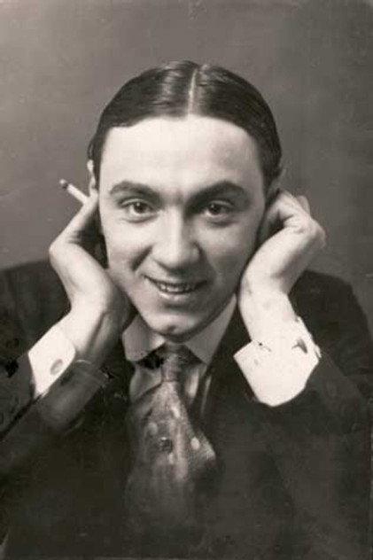Alfred Sällik - Actor Profile Photo