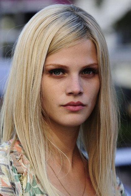 Karoline Teska - Actor Profile Photo